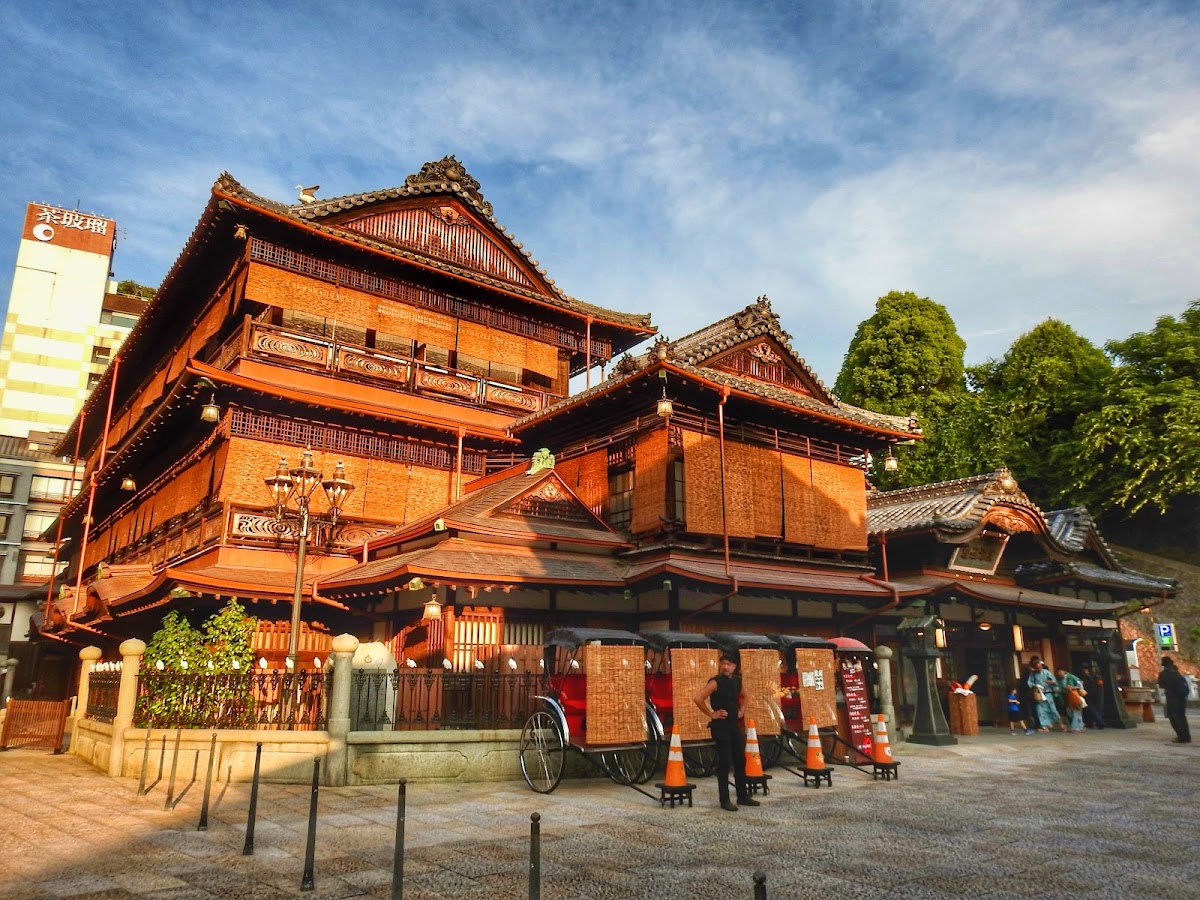 道後温泉本館
